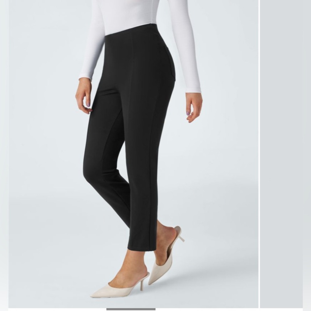 Halara Flex™ High Waisted Back Pocket Work Pants Medium Reg